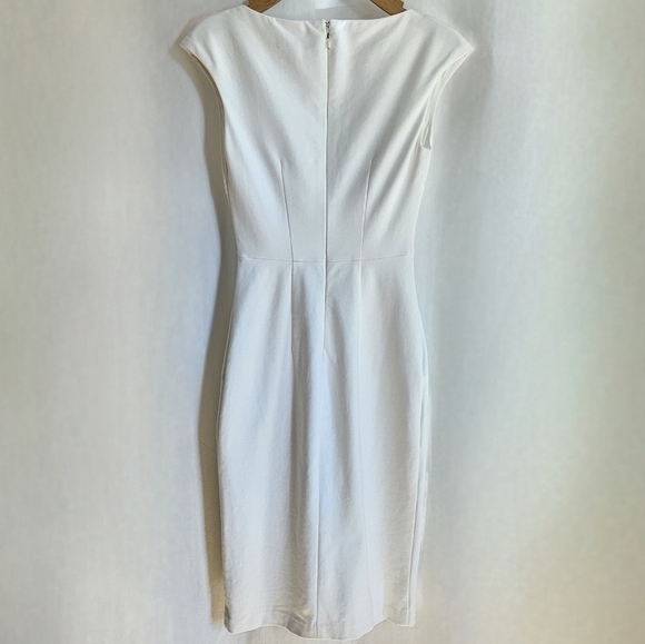 🇨🇦 Le Chateau White Bodycon Dress - Picture 10 of 13